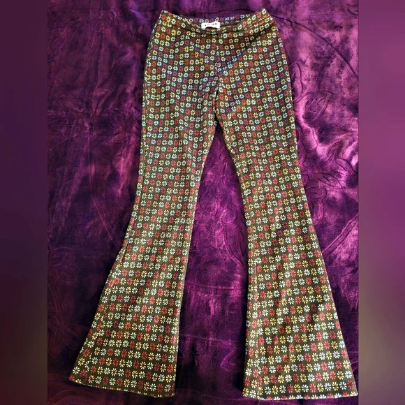 Y2K Daisy Flares - Picture 1 of 4